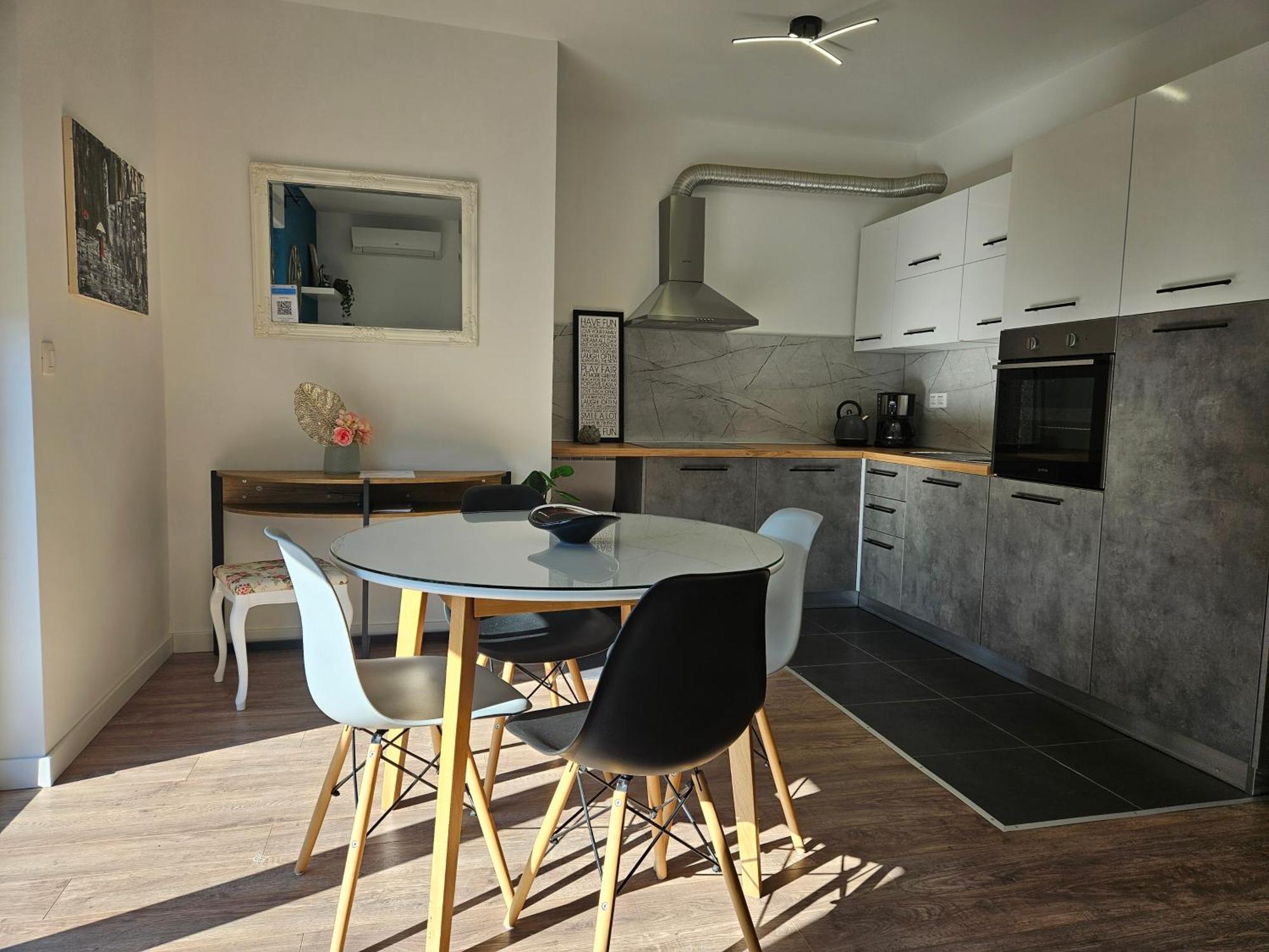 Apartment Marlena Mokošica エクステリア 写真